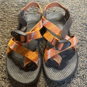 Women’s chacos